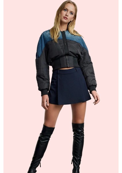 Kadın Şort Etek Polyester Karışımlı Nefes Alabilir Modern Tasarım Yaz Aylarının Vazgeçilmezi