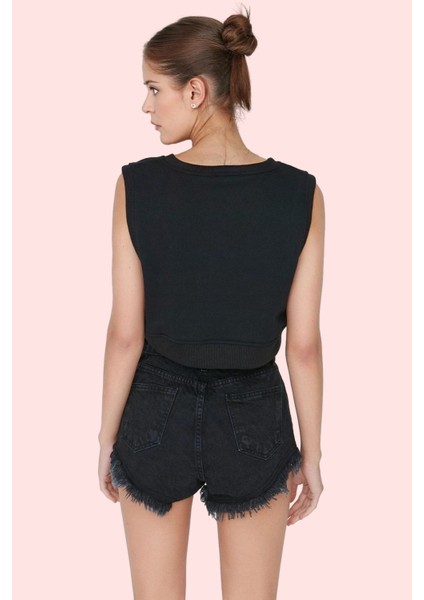 Kadın Pamuk Denim Mini Şort Normal Bel Boru Paça Yırtık Detaylar Günlük Kombinler Için Hafta Sonu modelleri