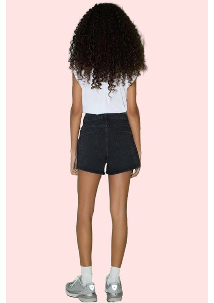 Kadın Pamuklu Denim Şort City Kalıp Kısa Boy Yüksek Bel Geniş Paça Rahat Dayanıklı Malzeme modelleri