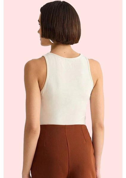 Kadın Finike Dokuma Şort Etek Kemer Detaylı Kısa Boy Yüksek Bel Yaz Aylarının Vazgeçilmezi