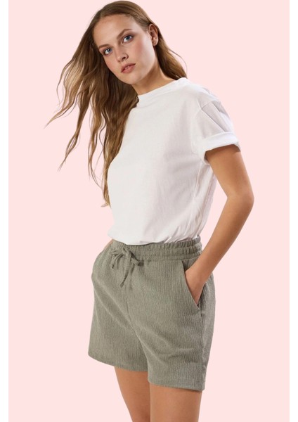 Kadın Beli Lastikli 2 Iplik Penye Örme Şort Günlük Kullanım Hafta Sonu Yaz Aylarının Vazgeçilmezi