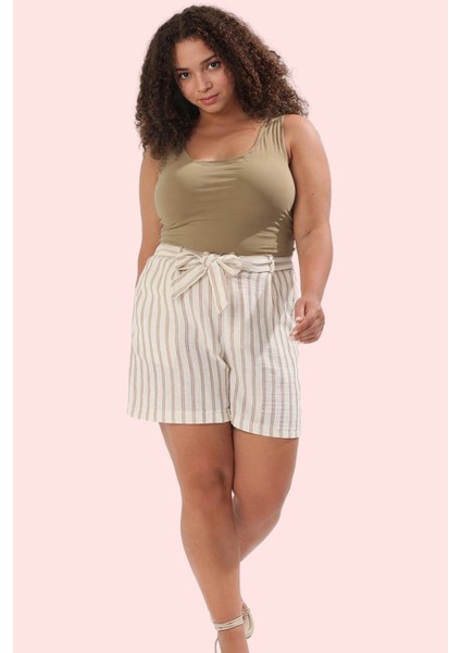 Kadın Yazlık Kısa Şort Büyük Beden Pamuk Dokuma Keten Görünümlü Geniş Paça Günlük Kullanım indirimleri