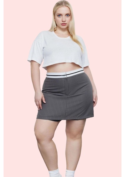 Kadın Şık Mini Şort Etek Dar Paça Polyester Karışımlı Yazlık Günlük Kullanım Modern Tasarım fiyatları