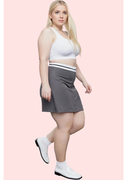 Kadın Şık Mini Şort Etek Dar Paça Polyester Karışımlı Yazlık Günlük Kullanım Modern Tasarım fırsatları