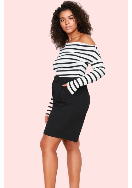 Kadın Boru Paça Örme Şort Polyester Günlük Kullanım Için Rahat Hafta Sonu Kaliteli Malzeme