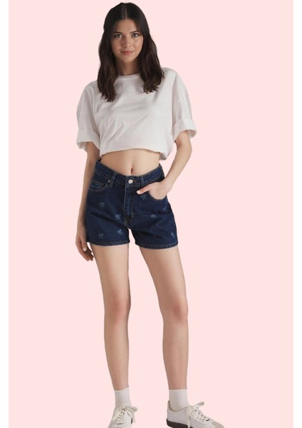 Kadın Yüksek Bel Boru Paça Denim Şort Pamuk Yaz Aylarının Vazgeçilmezi Rahat Günlük Kullanım fiyatları