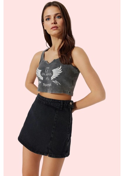 Kadın Pamuklu Denim Şort Etek Düz Desen Geniş Paça Rahat Yazlık Yaz Aylarının Vazgeçilmezi