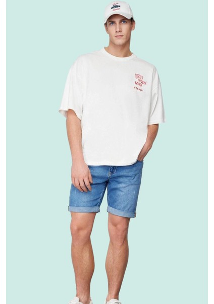 Erkek Günlük Kombinlere Uygun Denim Şort; Slim Fit Dar Paça Pamuk Yaz Aylarının Vazgeçilmezi