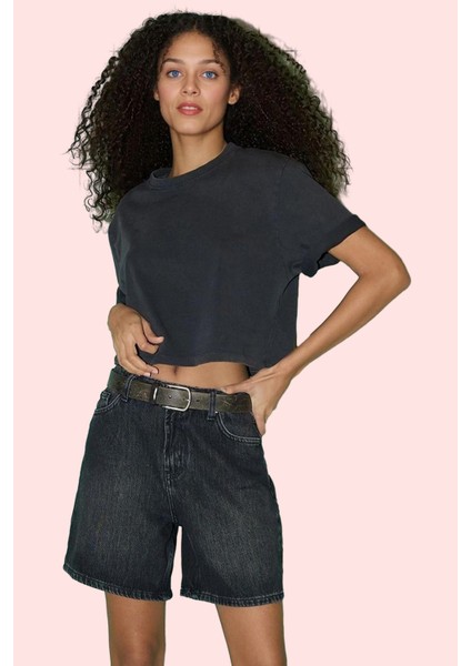 Kadın Pamuk Denim Bermuda Şort Rahat Günlük Yaz Stilleri Modern Tasarım Stilin Buluştuğu Yer