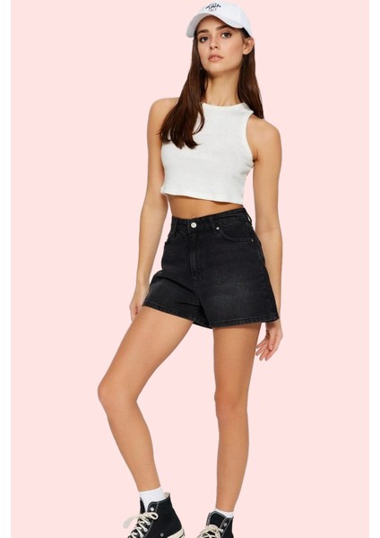 Kadın Pamuklu Denim Şort City Short Kalıp Mom Siluet Rahat Günlük Yaz Stilin Buluştuğu Yer