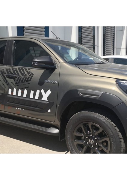 Toyota Hilux Dodik Kapı Seti (4 Parça) | 2020 ve Sonrası indirimleri