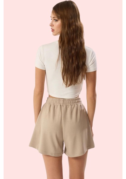 Kadın Yazlık Kısa Şort Casual Günlük Stil Cepli Kaliteli Malzeme Yaz Aylarının Vazgeçilmezi modelleri