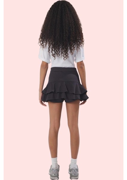 Kadın Şort Etek Interlok Örme Kumaş Fırfırlı Detay Günlük Casual Stil Yaz Aylarının Vazgeçilmezi modelleri