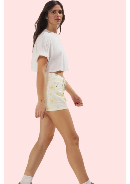 Kadın Pamuklu Denim Şort Yüksek Bel Geniş Paça Kısa Boy Günlük Stil Yaz Aylarının Vazgeçilmezi fiyatları