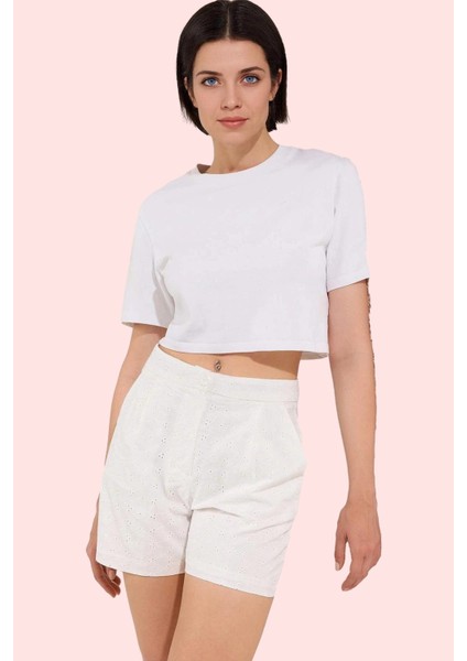 Kadın Pamuklu Yüksek Bel Straight Kısa Brode Şort Yaz Aylarına Özel Günlük Kullanım Hafta Sonu fiyatları