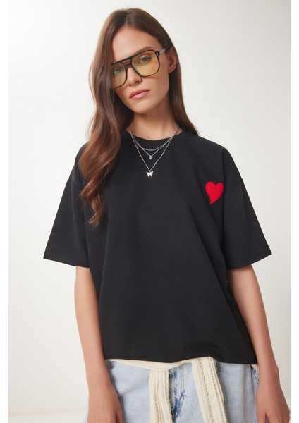 Kalp Nakışlı Örme T-Shirt LZV0018 Siyah modelleri