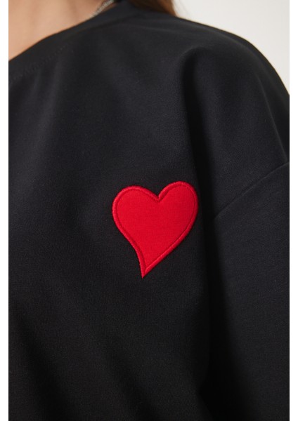 Kalp Nakışlı Örme T-Shirt LZV0018 Siyah indirimleri