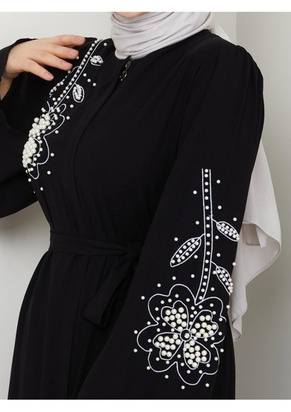 Gündelik Papatya Desenli Beyaz Inci Taşlı Ferace fiyatları