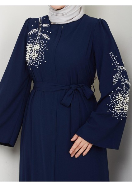 Gündelik Papatya Desenli Beyaz Inci Taşlı Ferace fiyatları