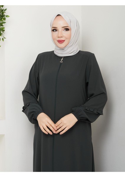 Köşeli Büzgü Detaylı Medine Ipeği Ferace modelleri