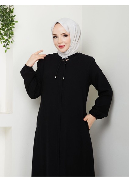 Bağcıklı Ferace