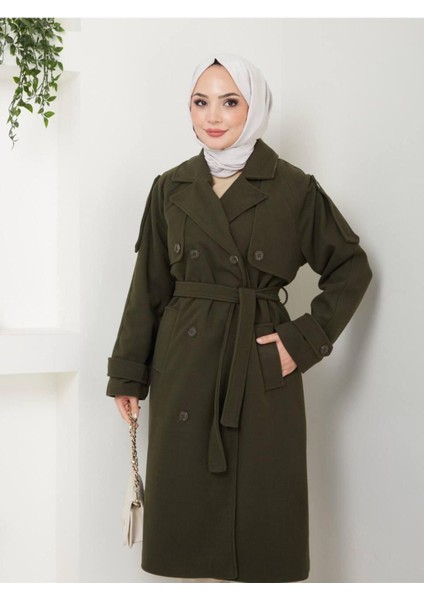 Düğme Detaylı Kaşe Mont