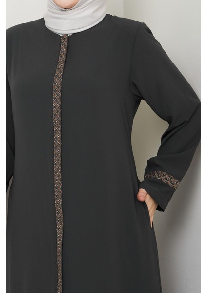 Gündelik Hac ve Umrelik Nakış ve Taş Detaylı Ferace fiyatları