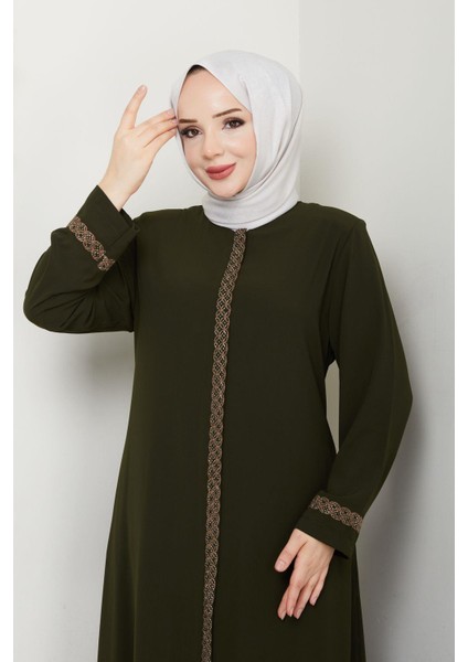 Gündelik Hac ve Umrelik Nakış ve Taş Detaylı Ferace modelleri