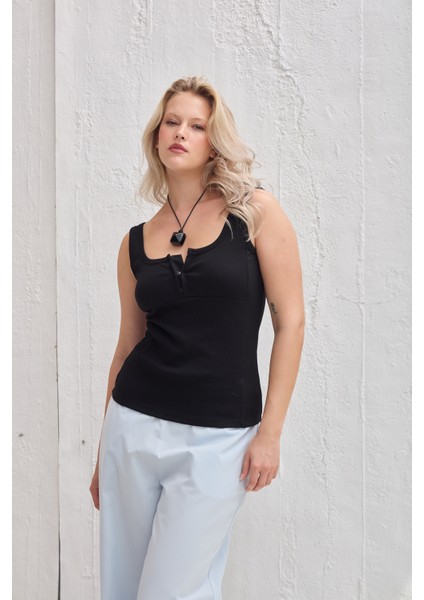 Ilma Kopçalı Askılı Bluz Siyah fiyatları