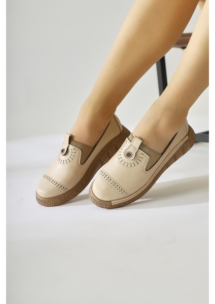 Bethina Bej Perçin Detaylı Lazer Delikli Babet fiyatları