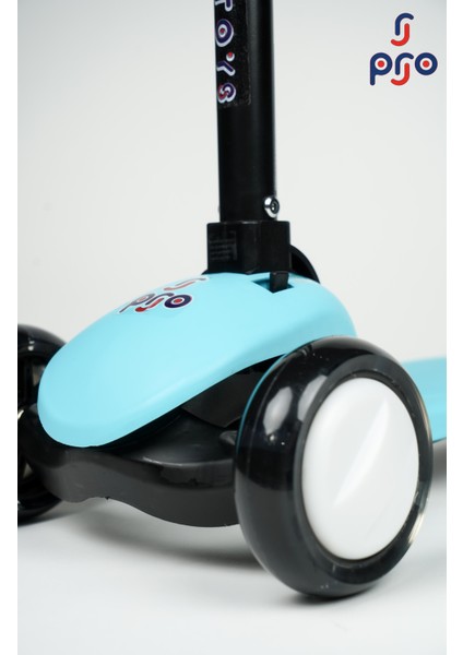 Işıklı/ledli Üç Teker Yükseklik Ayarlanabilir ve Katlanabilir Fren Sistemli Çocuk Scooter modelleri
