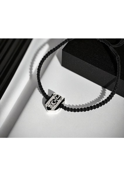 Siyah Makrome Bileklik