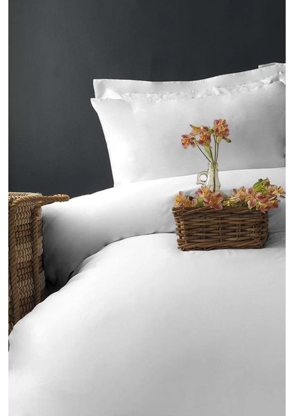 Pure White 300TC Saten Çift Kişilik Nevresim Takımı