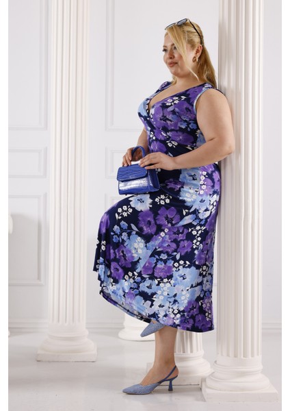 Kadın Mavi Mor Kırçiçeği Desen Kolsuz Kruvaze Yaka Büyük Beden Maxi Elbise modelleri