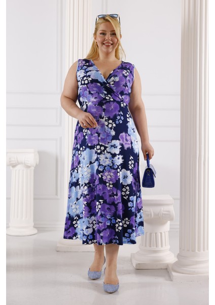 Kadın Mavi Mor Kırçiçeği Desen Kolsuz Kruvaze Yaka Büyük Beden Maxi Elbise indirimleri
