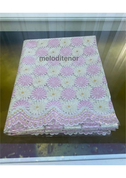 Lüks Şeffaf Kaplama Papatya Desen Kaymaz Silinebilir Pvc Muşamba Masa Örtüsü modelleri