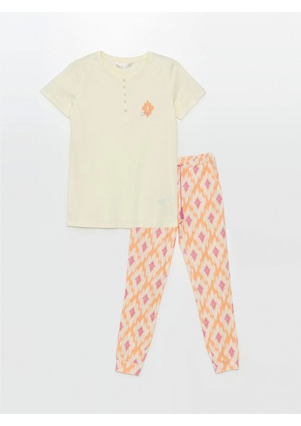 Lcw Dream Ekru Bisiklet Yaka Baskılı Kısa Kollu Kadın Pijama Takımı indirimleri