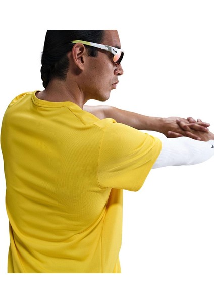 Dri-Fit Uv Miler Ss Erkek T-Shirt - DV9315 modelleri