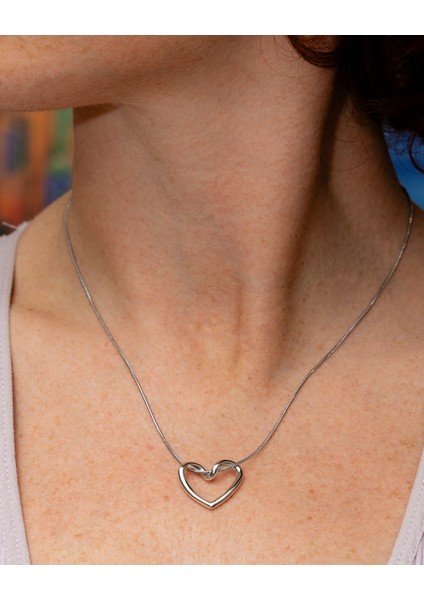 Düğüm Kalp Çelik Kadın Kolye