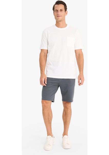 Slim Fit Dar Kesim Cepli Basic Düz Bermuda Şort W1105AZ24SM fırsatları