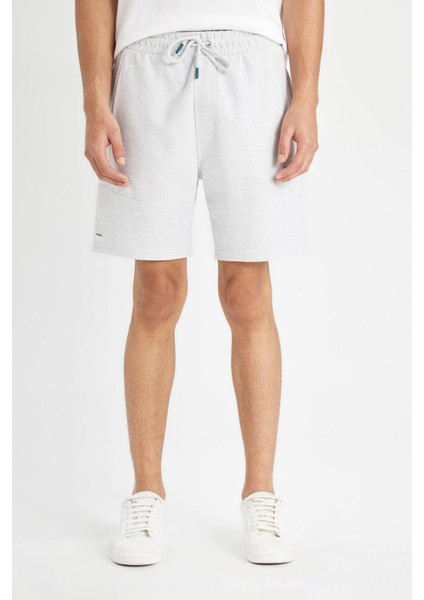 Slim Fit Dar Kesim Dar Paça Şort W7965AZ24HS fırsatları