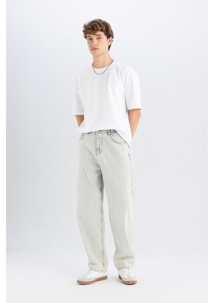 %100 Pamuk Baggy Fit Geniş Kalıp Normal Bel Geniş Paça Jean Pantolon D6468AX24AU modelleri