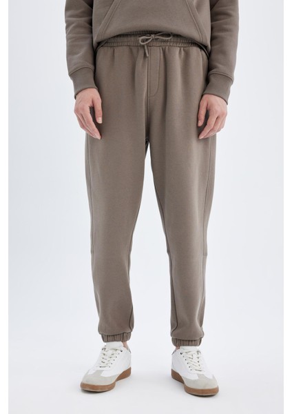 Regular Fit Eşofman Altı Cepli Beli Bağcıklı Lastikli Paça B6155AX24AU modelleri