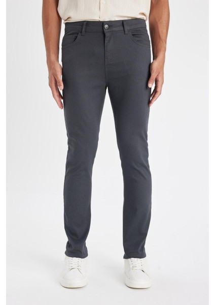 Pantolon Slim Fit Dar Kesim Cepli Dar Paça C9436AX24AU fırsatları