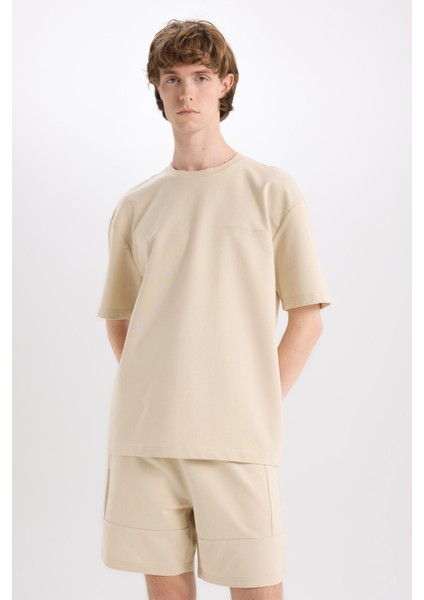 Slim Fit Dar Kesim Dar Paça Basic Düz Şort B8674AX25SP indirimleri