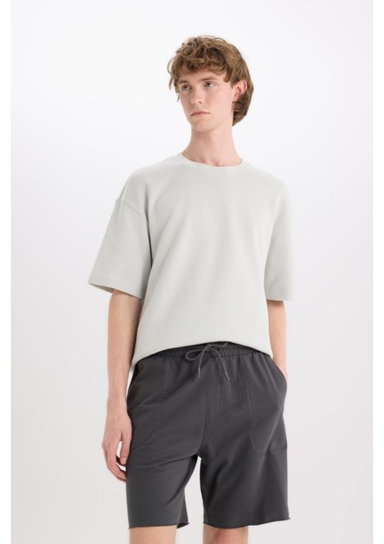 %100 Pamuk Slim Fit Dar Kesim Dar Paça Cepli Basic Düz Şort B8673AX25SM indirimleri