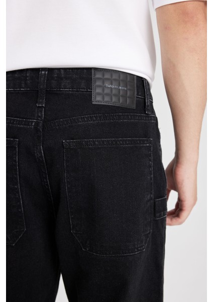 %100 Pamuk Wide Leg Fit Geniş Kalıp Normal Bel Geniş Paça Kargo Cepli Siyah Jean Pantolon B4638AX24AU