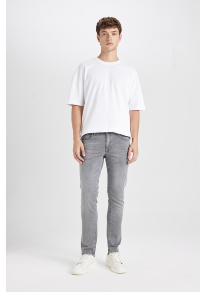 Pedro Slim Fit Dar Kalıp Normal Bel Dar Paça Jean Pantolon D1828AX24AU