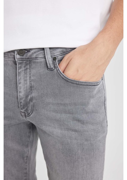Pedro Slim Fit Dar Kalıp Normal Bel Dar Paça Jean Pantolon D1828AX24AU indirimleri