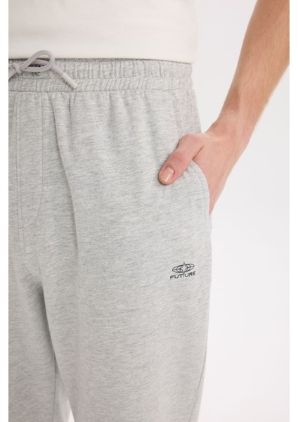 Regular Fit Eşofman Altı Cepli Basic Düz Beli Bağcıklı Lastikli Paça D4416AX25SP indirimleri